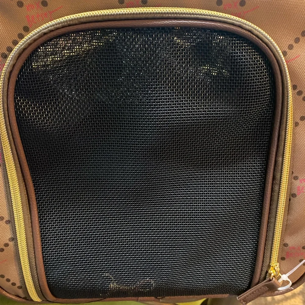 Betsey Johnson dog carrier NWT